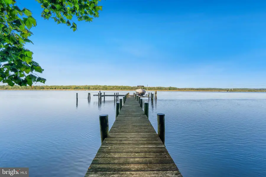 3045 Holland Cliffs Rd, Huntingtown, MD 20639 - #3