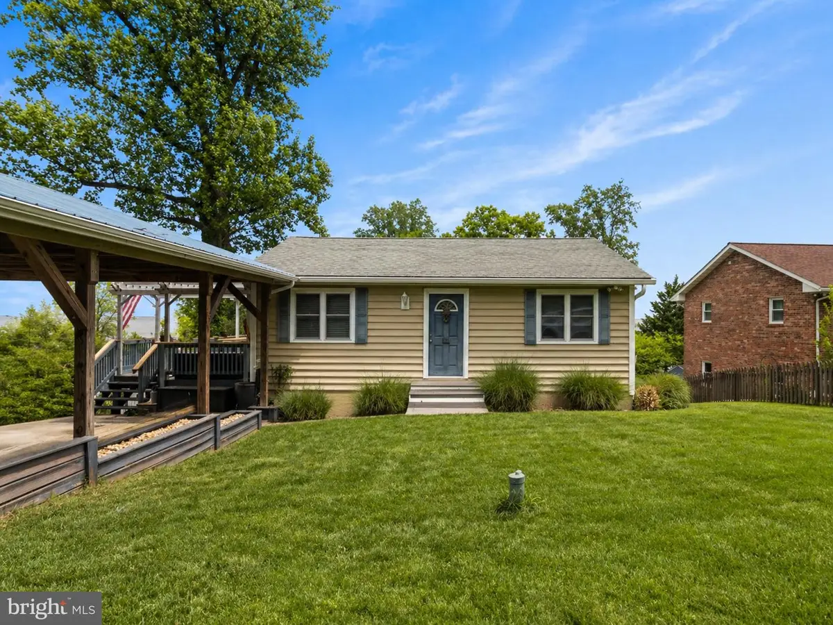 3817 Bayview Dr, Chesapeake Beach, MD 20732 - #1