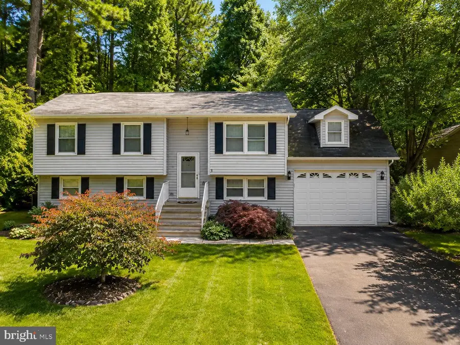 447 Dogwood Dr, Lusby, MD 20657 - #2