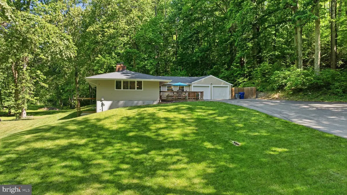 4390 Woodview Ln, Prince Frederick, MD 20678 - #1