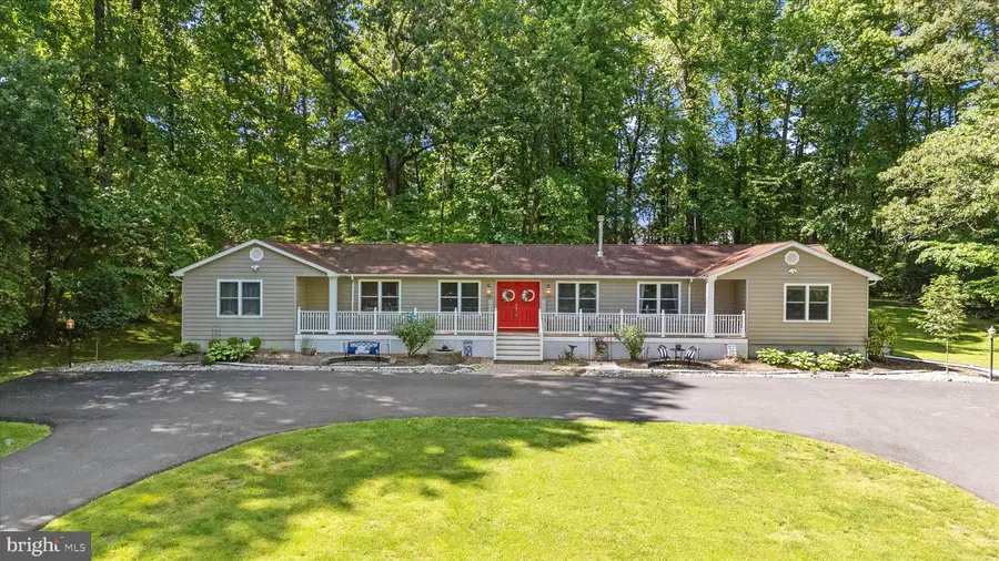 1665 Paris Oaks Rd, Owings, MD 20736 - #3