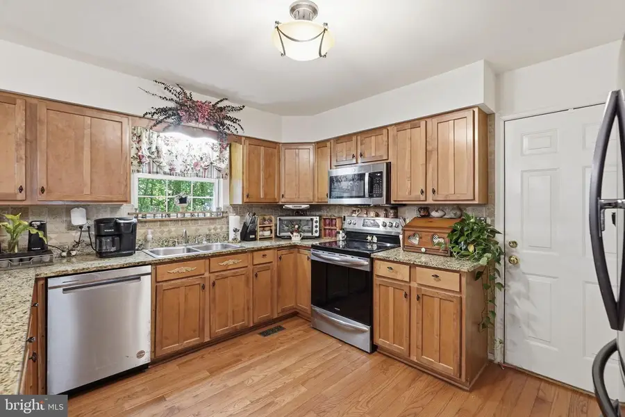 4010 Beach Dr, Chesapeake Beach, MD 20732 - #3