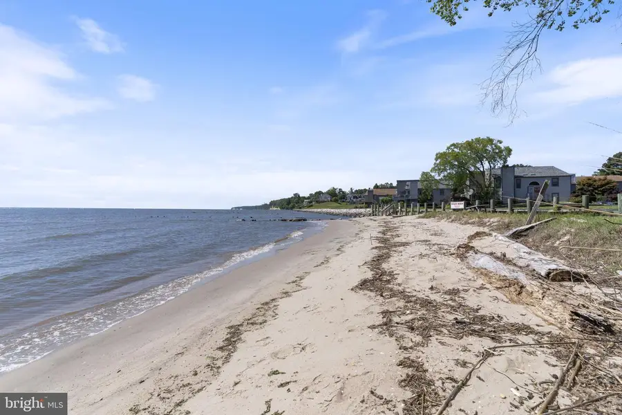 7832 C St, Chesapeake Beach, MD 20732 - #3