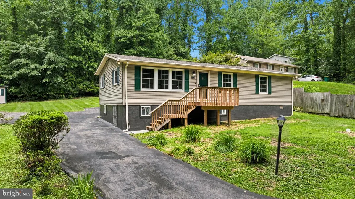 1518 Avenue E St, Saint Leonard, MD 20685 - #1