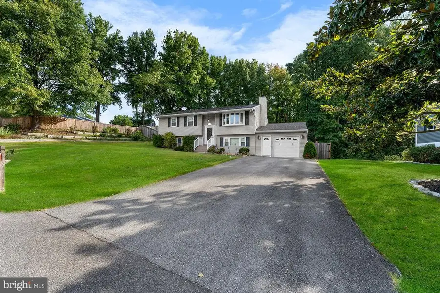 9217 Easy St, Owings, MD 20736 - #2