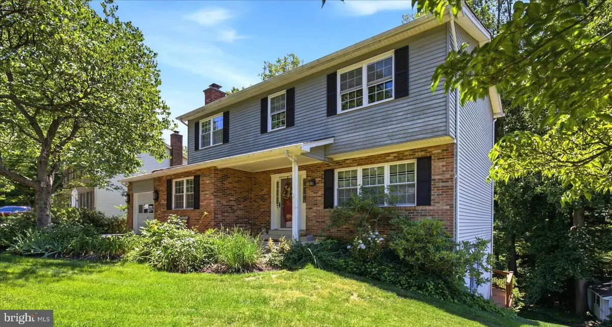 9810 Golden Russet Dr, Dunkirk, MD 20754 - #1