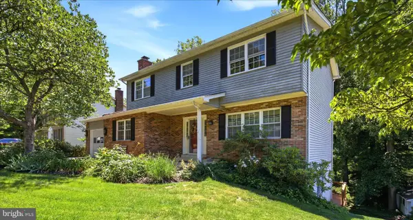 9810 Golden Russet Dr, DUNKIRK, MD 20754