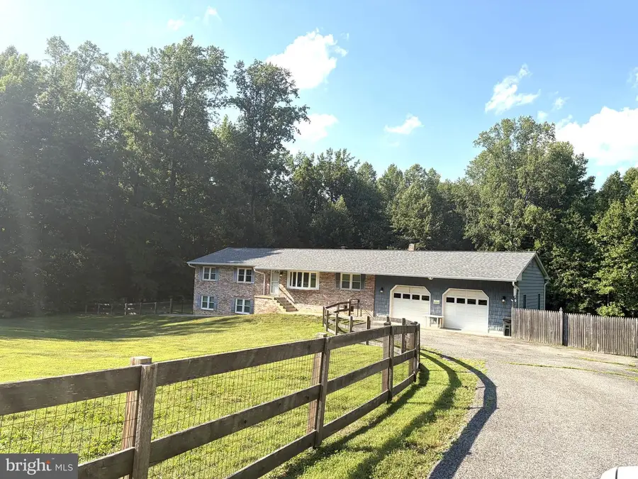 4331 Estate Dr, Huntingtown, MD 20639 - #2