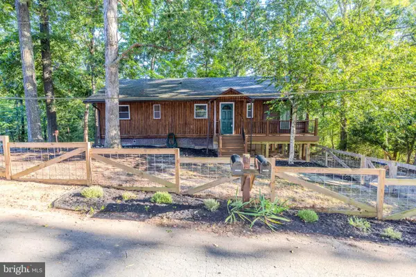 12383 Silver Rock Cir, LUSBY, MD 20657