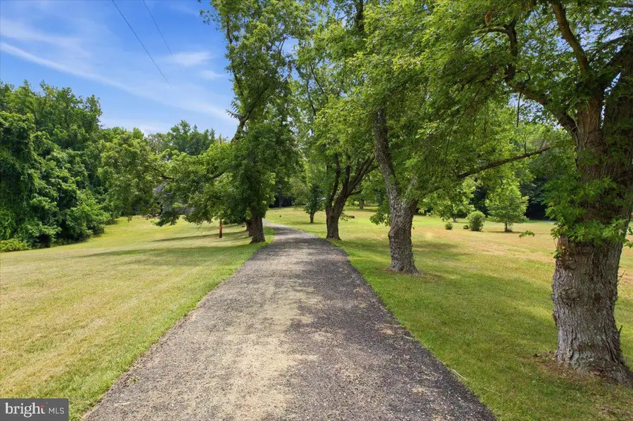 2175 Ponds Wood Rd, Huntingtown, MD 20639 - #2