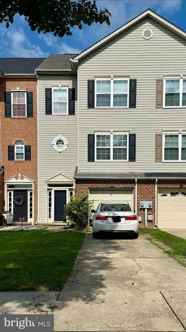 394 Cambridge Pl, Prince Frederick, MD 20678 - #1