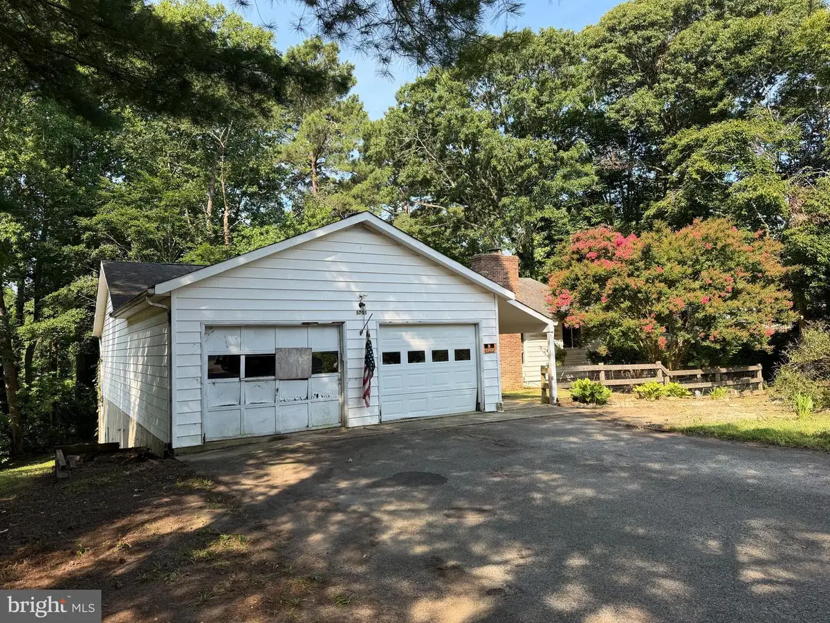 5705 Oak Crest Dr, Saint Leonard, MD 20685 - #1