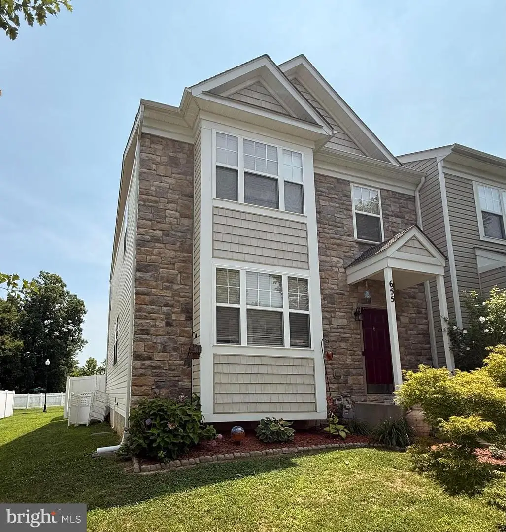 655 Burr Oak Ct, Prince Frederick, MD 20678 - #1