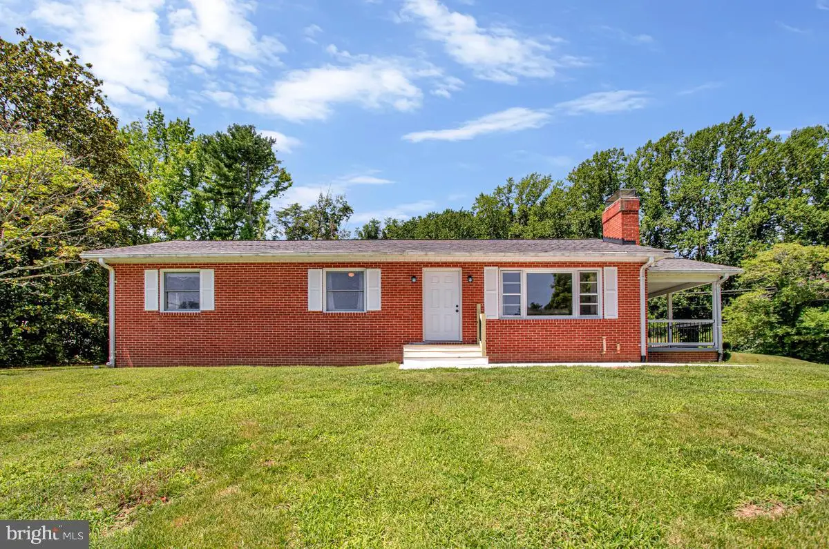 25 Dares Wharf Rd, Prince Frederick, MD 20678 - #1