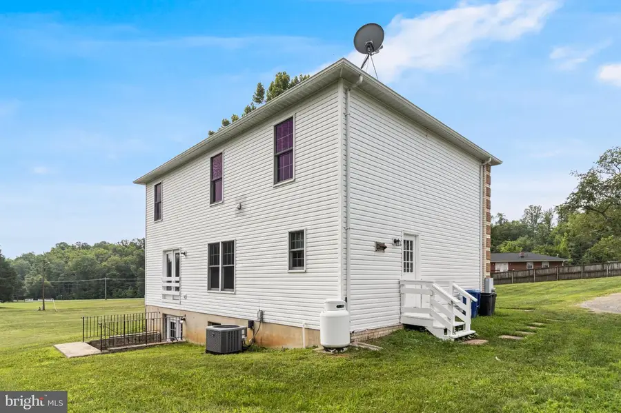 4525 Terri Ln, Huntingtown, MD 20639 - #3