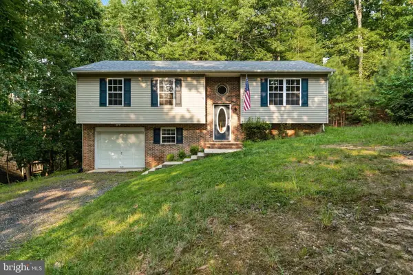 11516 Deadwood Dr, LUSBY, MD 20657