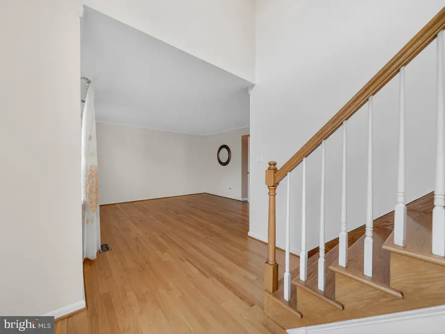 9290 Baker St, Owings, MD 20736 - #3