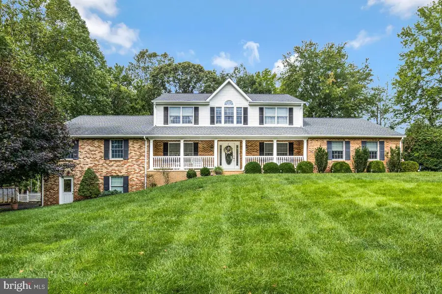 650 Verda Ln, Huntingtown, MD 20639 - #2
