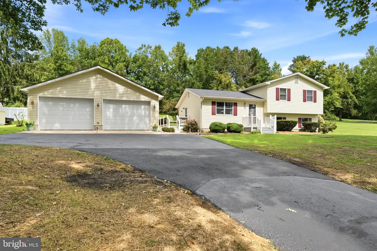 3130 Richfield Rd, Huntingtown, MD 20639 - #1