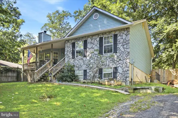 12595 Santa Rosa Cir, LUSBY, MD 20657