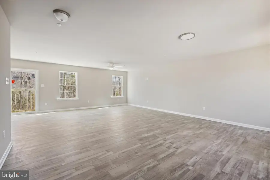 854 Forest Glen Rd, Lusby, MD 20657 - #3