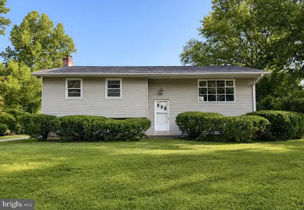 9814 Old Solomons Island Rd, OWINGS, MD 20736