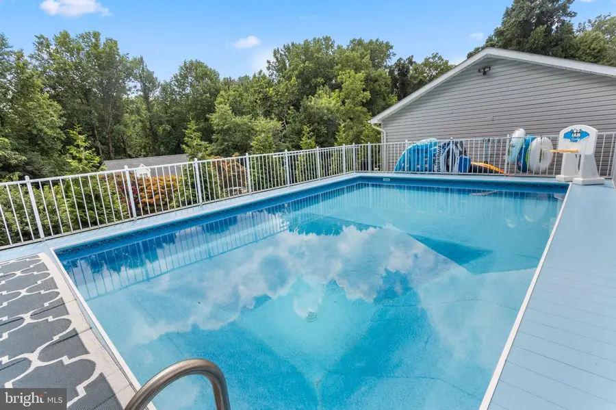 4006 Chesapeake Ave, Chesapeake Beach, MD 20732 - #2