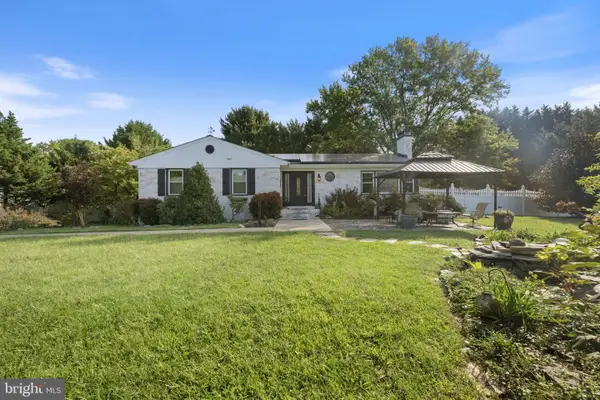 11140 Little Cove Point Rd, LUSBY, MD 20657