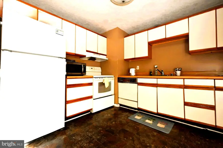 325 Geronimo Rd, Lusby, MD 20657 - #3