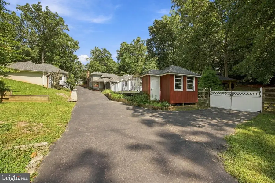 12379 Algonquin Trl Trl, Lusby, MD 20657 - #3