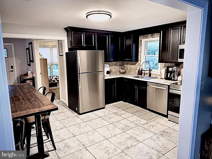 553 White Sands Dr, Lusby, MD 20657 - #3