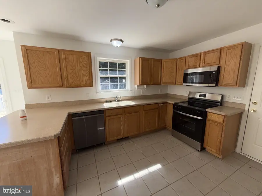 1051 Stagecoach Trl, Lusby, MD 20657 - #2