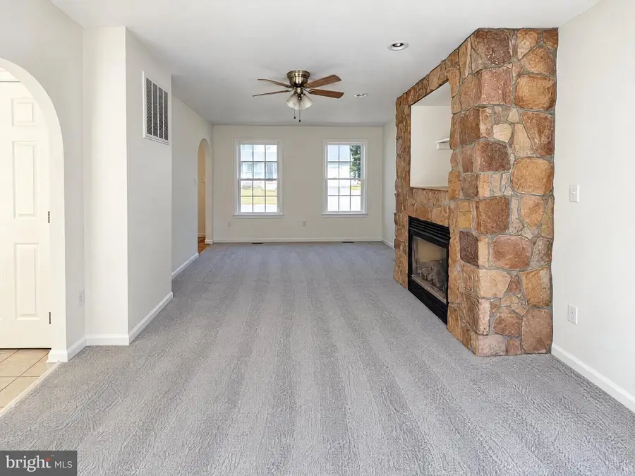 1051 Stagecoach Trl, Lusby, MD 20657 - #3