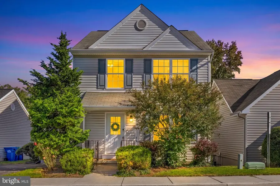 39 Gray Inn Ct, Prince Frederick, MD 20678 - #2