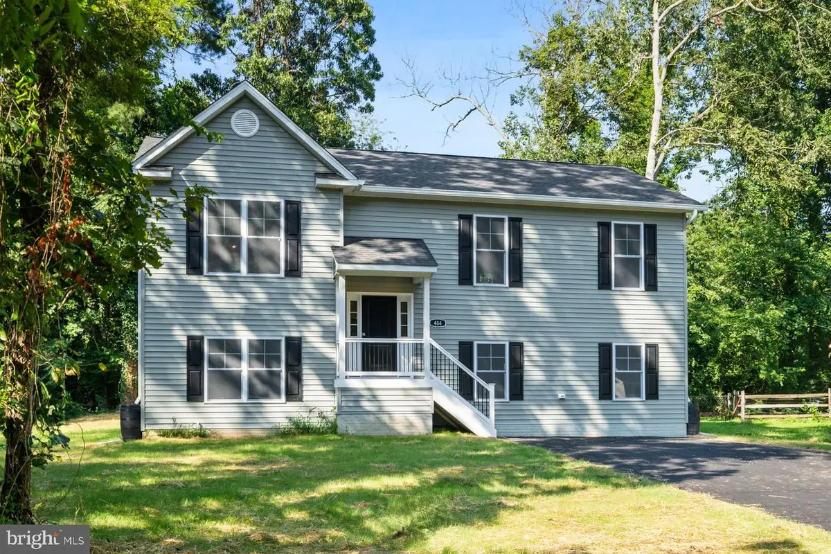 490 Dogwood Dr, Lusby, MD 20657 - #1