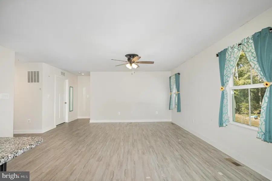 358 E Calvert Xing, North East, MD 21901 - Image #3