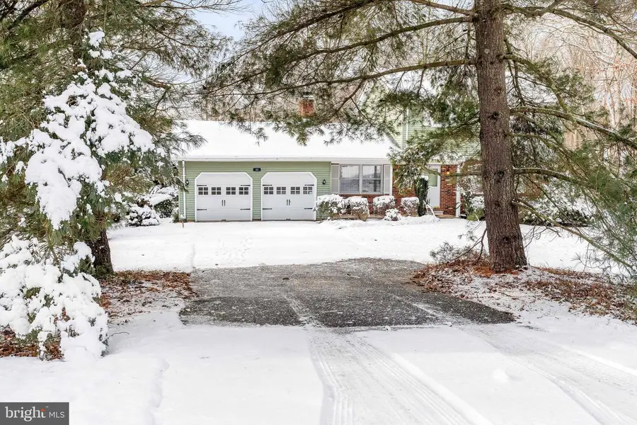 11 Colonial Cir, North East, MD 21901 - Image #2