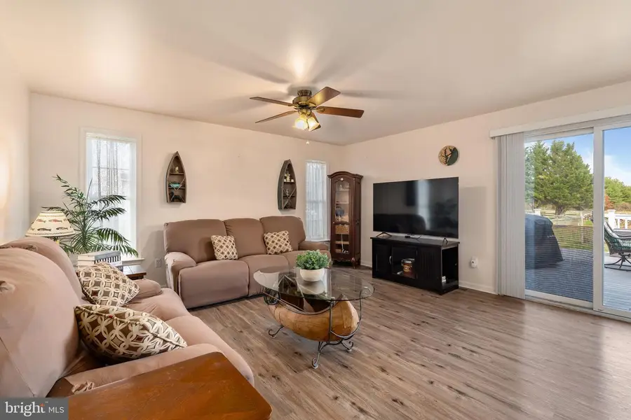 156 Sunnybrook Dr, Elkton, MD 21921 - Image #3