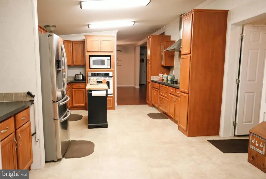 39 Queen Eleanor Dr, Elkton, MD 21921 - #3