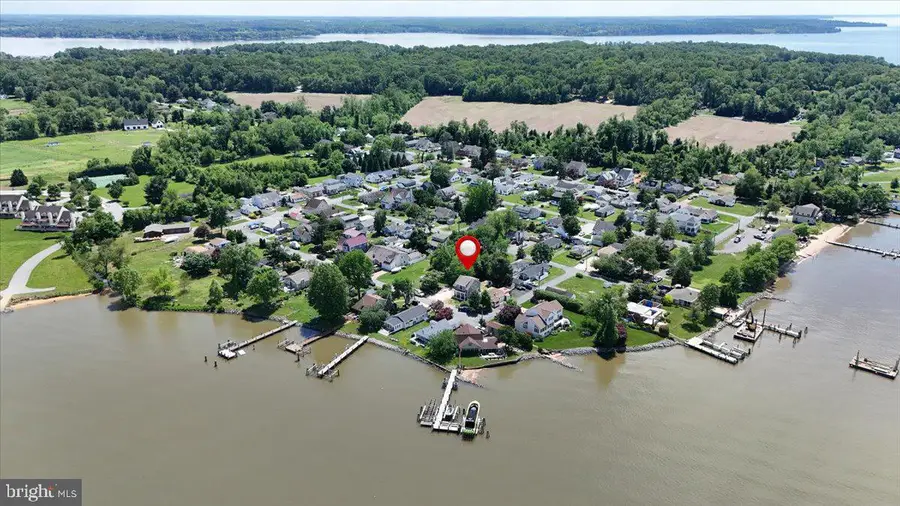 31 Riverview Ave, Chesapeake City, MD 21915 - #2