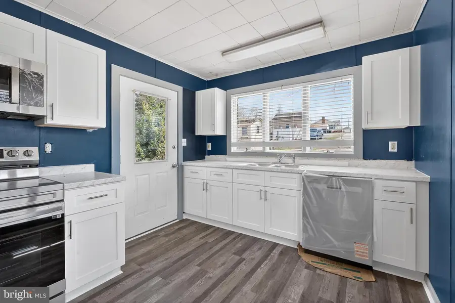 76 Park Dr, Earleville, MD 21919 - #3