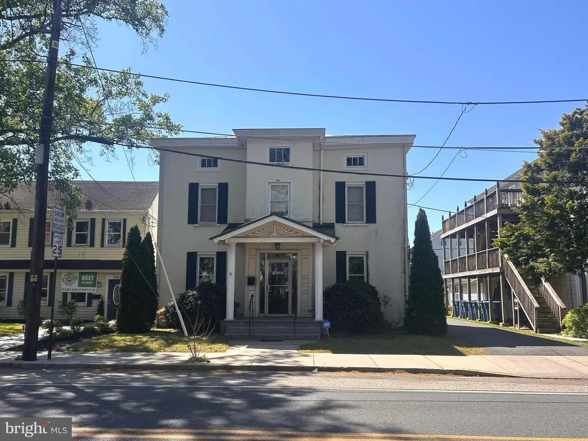 202 E Main St, Elkton, MD 21921 - #1