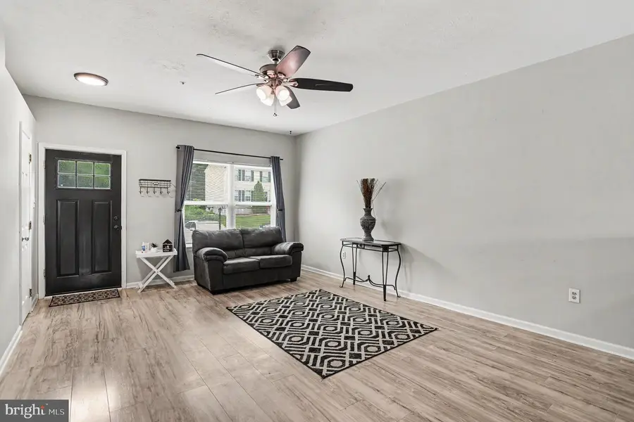 122 Cherry Tree Ln, Elkton, MD 21921 - #3