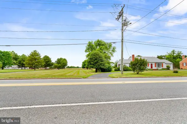 N Bohemia Ave, CECILTON, MD 21913