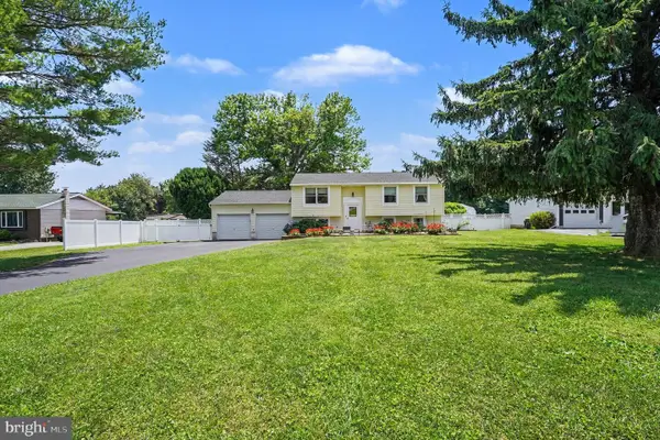 86 Tulip Dr, CONOWINGO, MD 21918