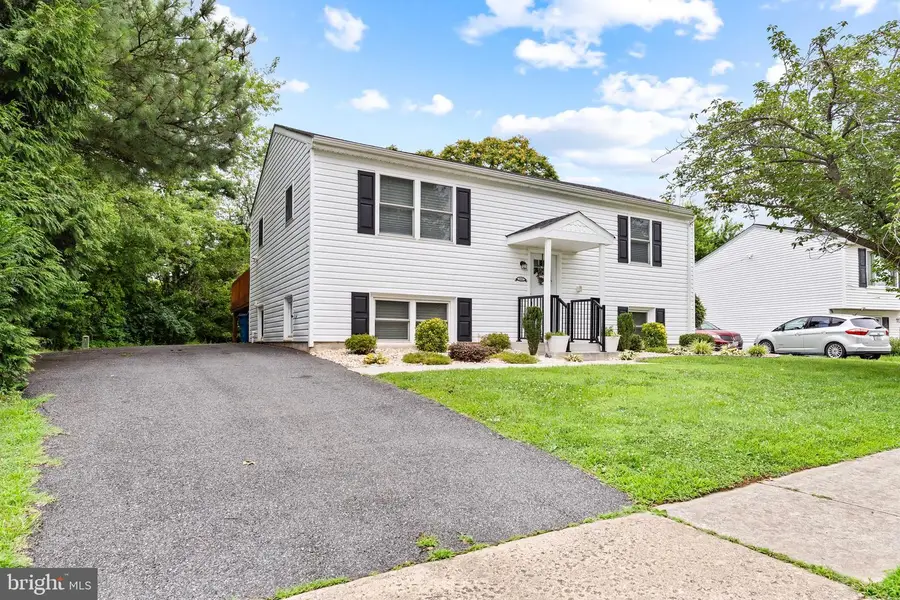 111 Park Towne Dr, Elkton, MD 21921 - #2