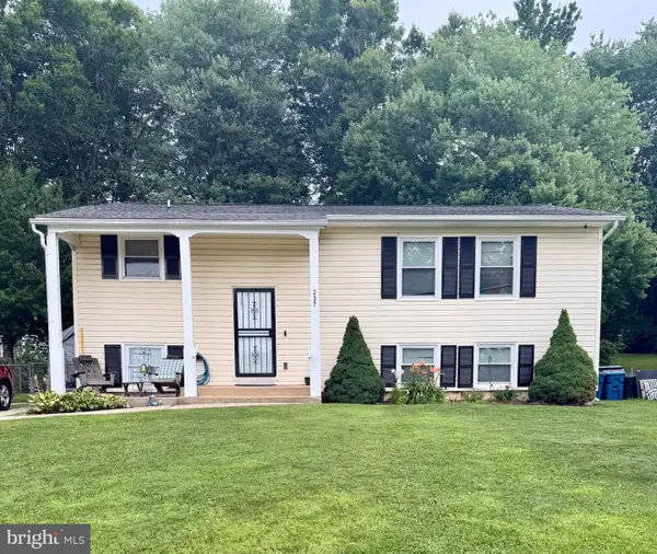 237 Courtney, ELKTON, MD 21921