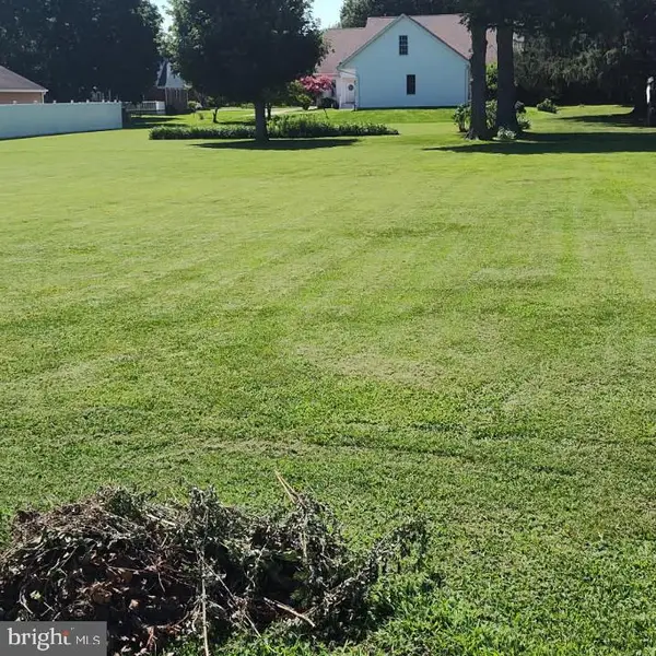 Lincoln Ave, ELKTON, MD 21921