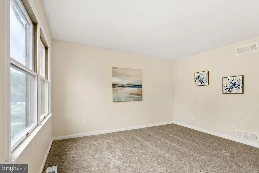 173 E Village Rd, Elkton, MD 21921 - #3
