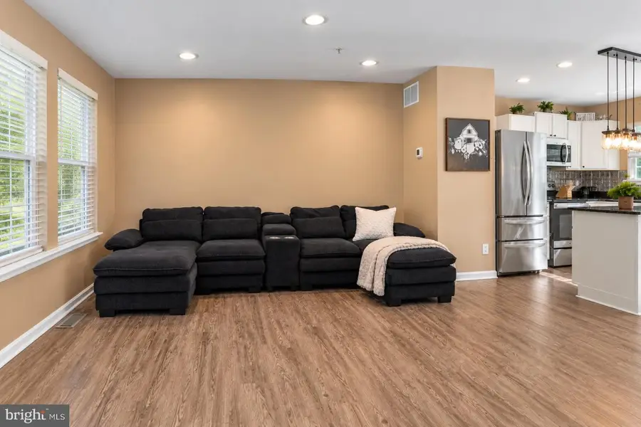 82 Woodside Dr, Chesapeake City, MD 21915 - #2